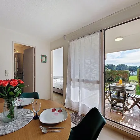 Apartment Les Balcons De L'atlantique-16 By Interhome *